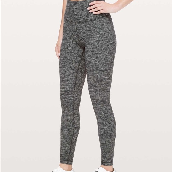 Lululemon Wunder Under Leggings - Picture 12 of 12